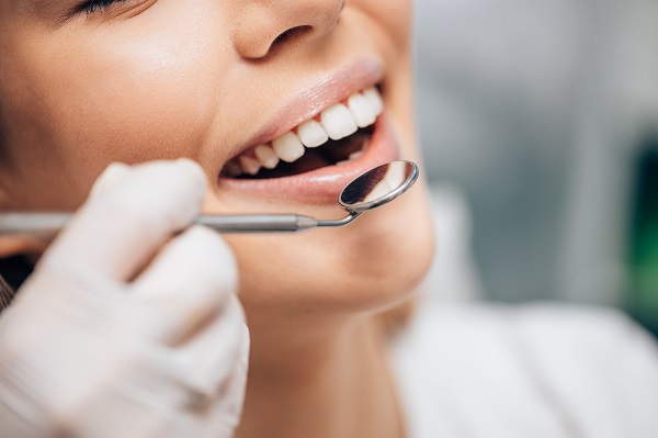 Professional Dental Cleaning:   Benefits