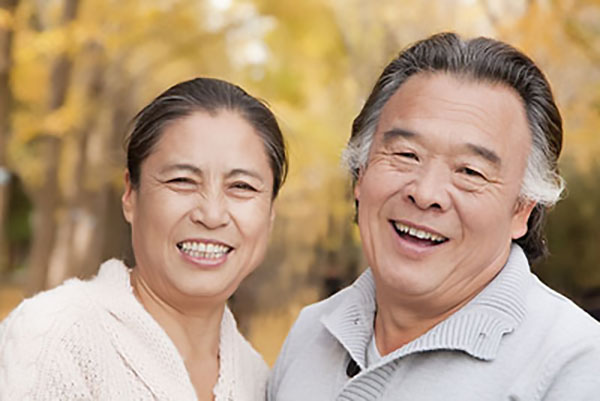How Are Implant Supported Dentures Placed?